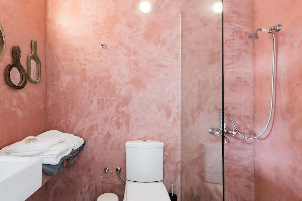 Accessible Villa Katoi Angon