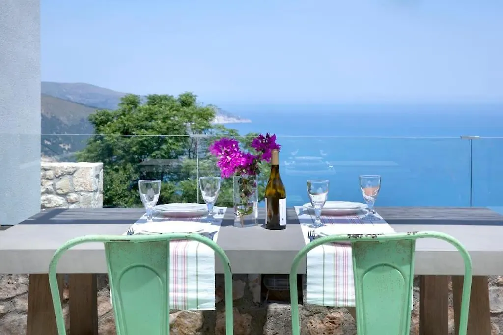 Accessible Villa Katoi Angon